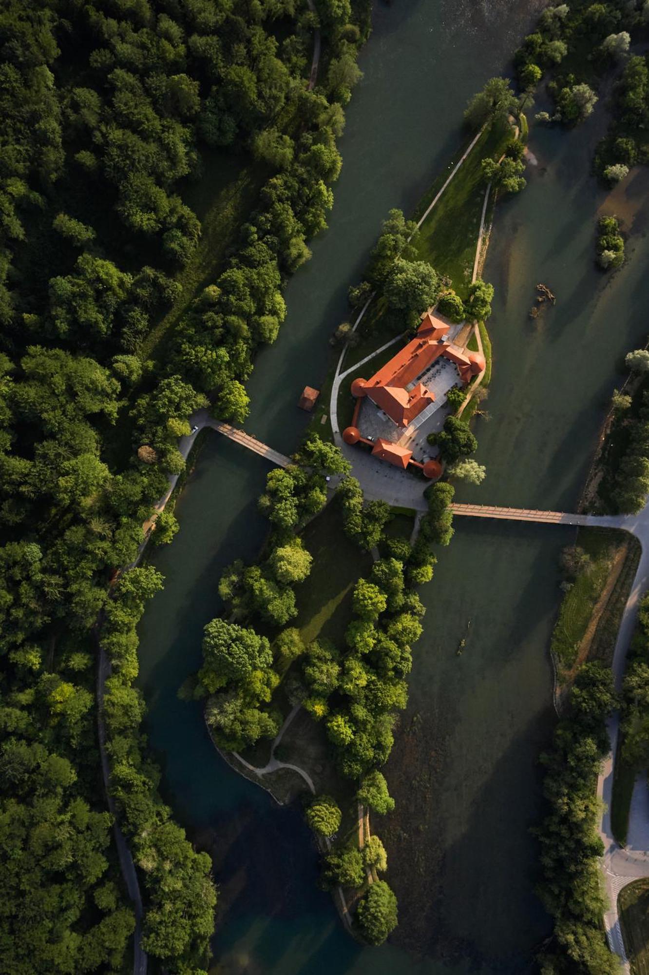 Hotel Grad Otocec - Relais Chateaux Exterior foto